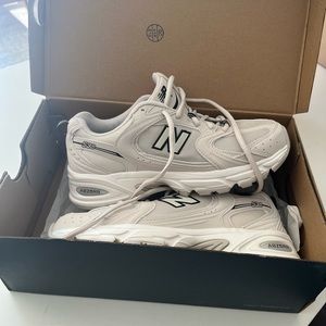 2020
530v2 Retro 'Khaki